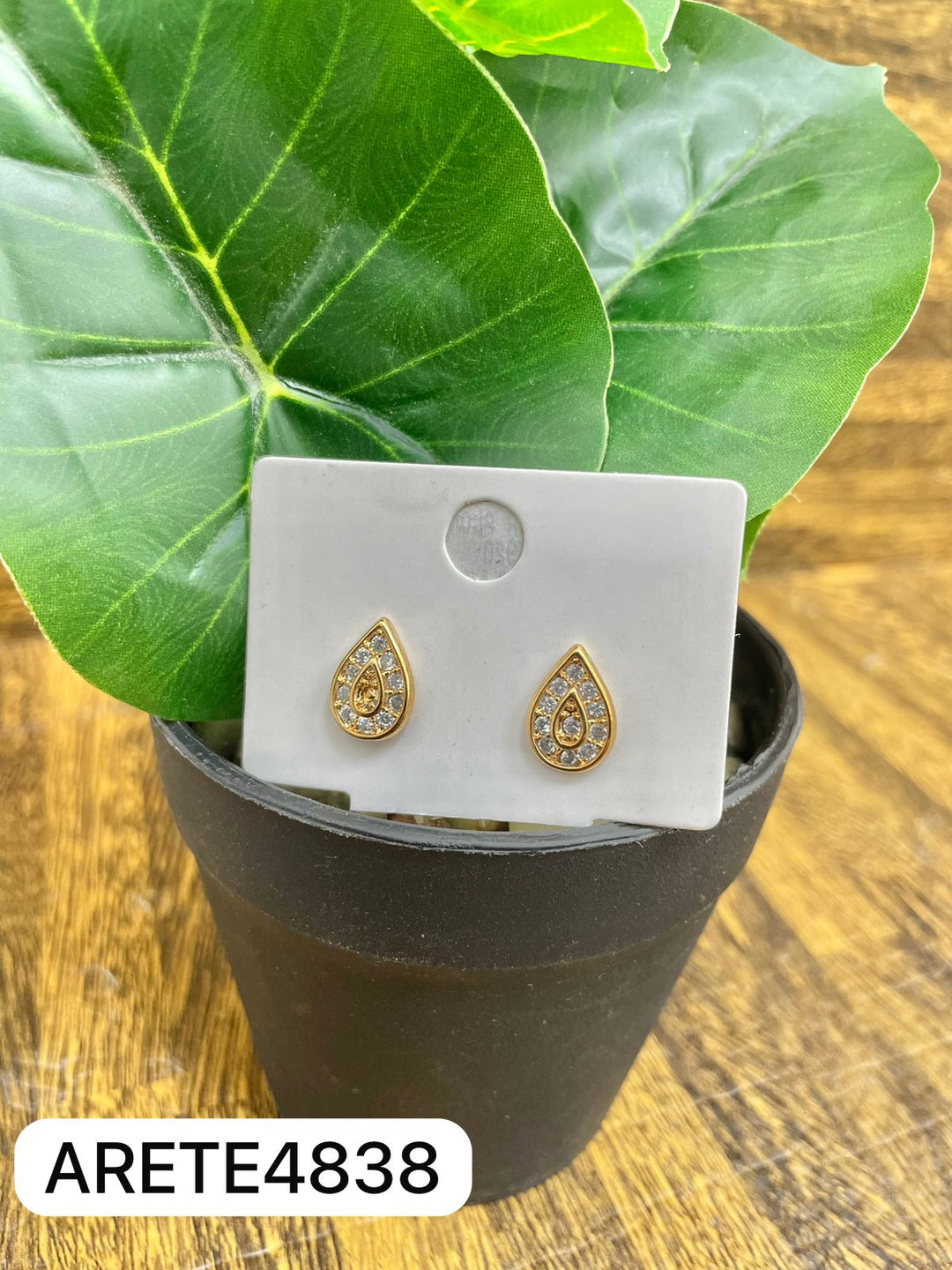 ARETE 18K GOLD FILLED