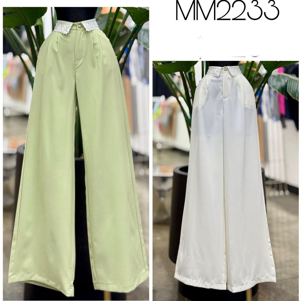 PANTALON MUY MUY CASUAL C/ BORDADO EN PRE