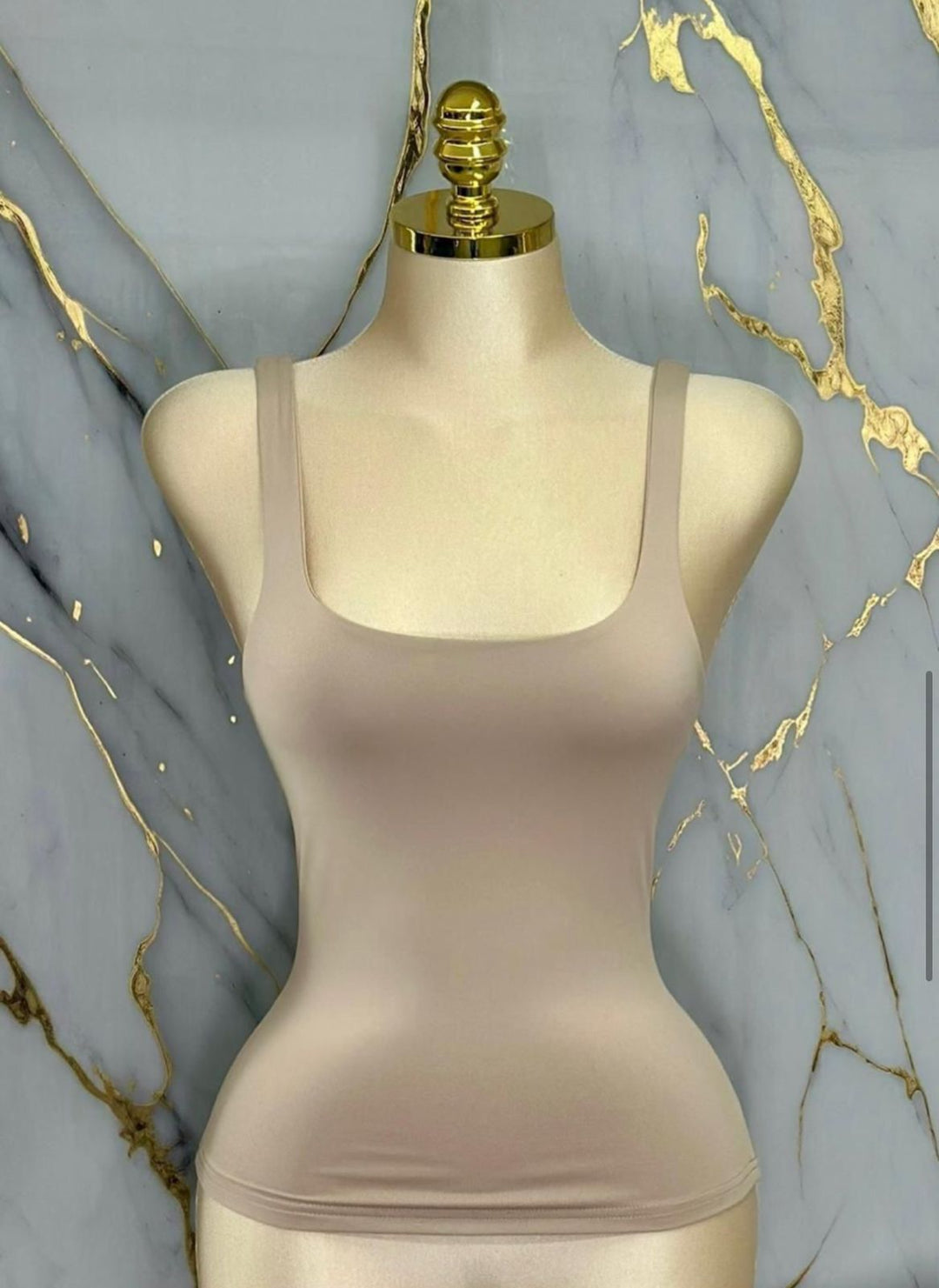 TOP MANGAS SIZA T/ ZARA CEÑIDO AL CUERPO