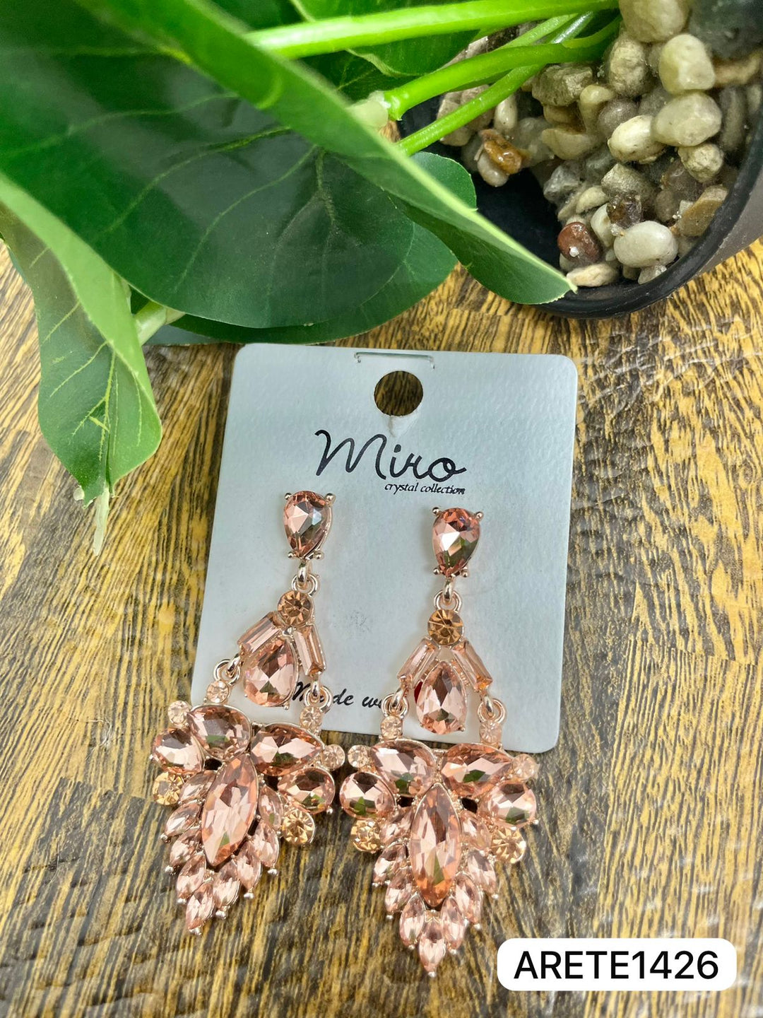 ARETE MIRO