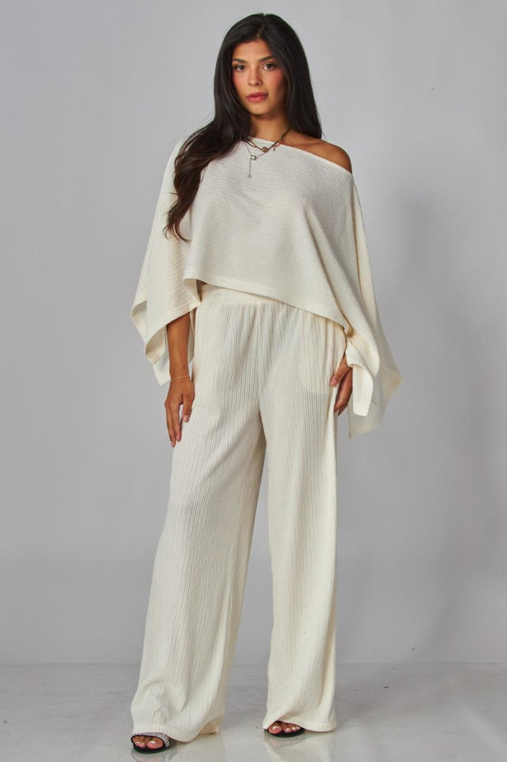 CONJUNTO LOVE POEM  BLUSA  CAPA