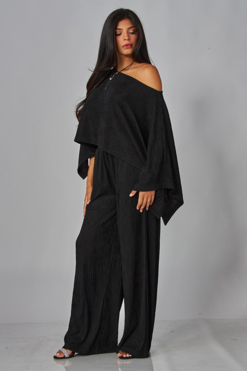 CONJUNTO LOVE POEM  BLUSA  CAPA