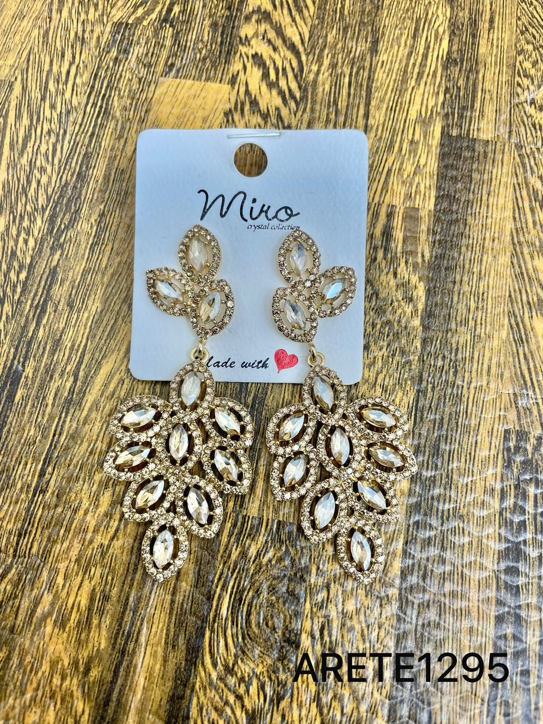 ARETE MIRO