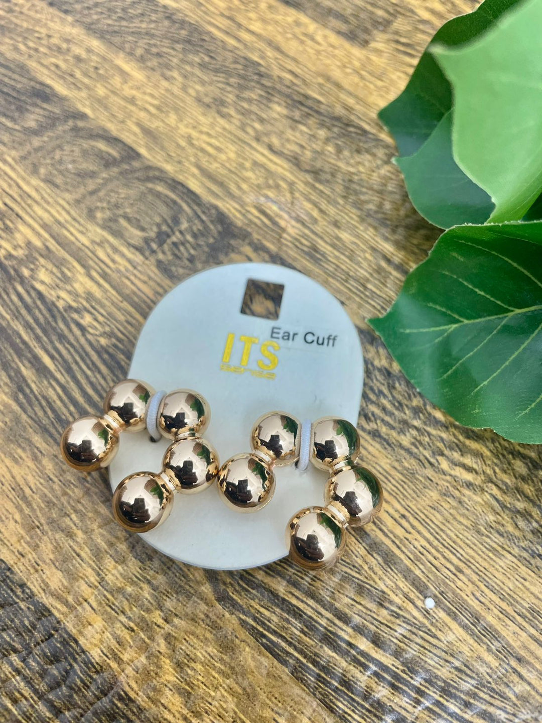 ARETE EAR CUFF
