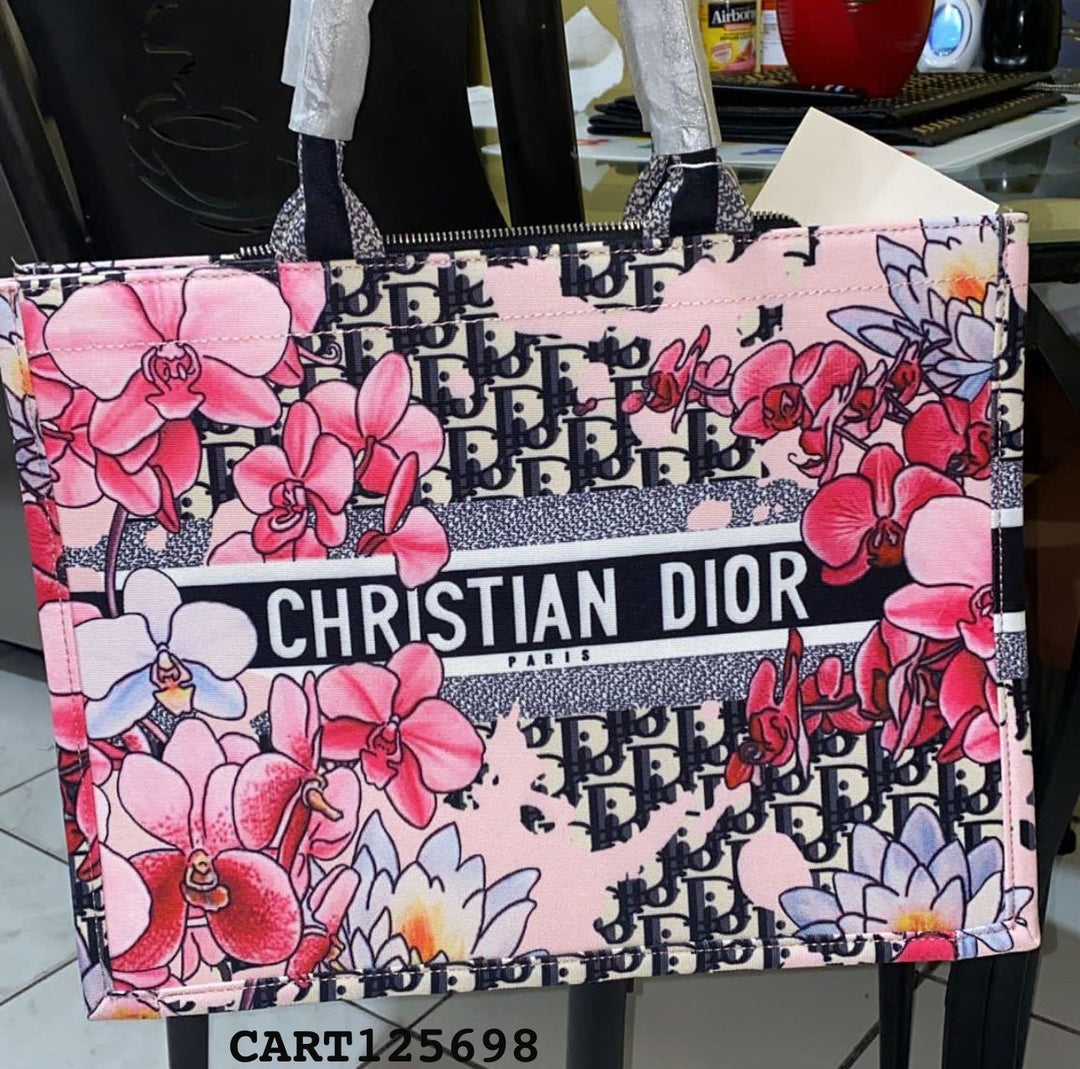 CARTERA  REPUBLICA GDE  CRISTIAN DIOR  SUPERIOR