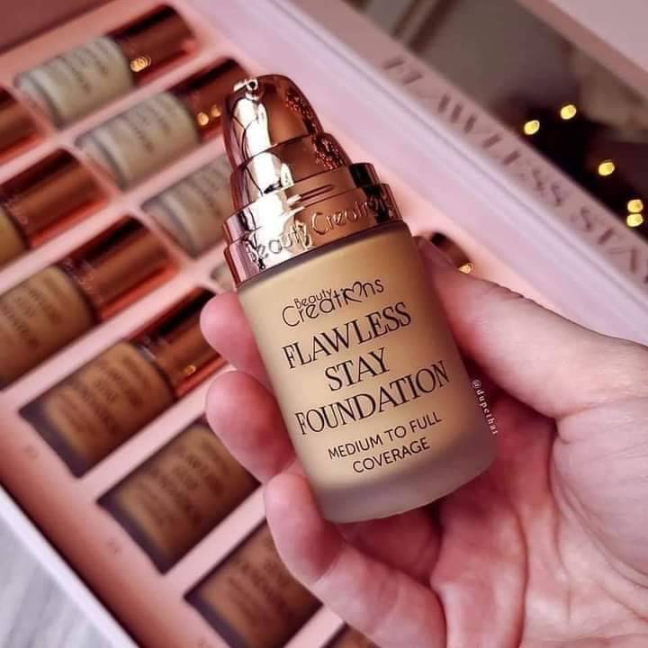 BASE FLAWLESS STAY FOUNDATIONS BEAUTY CREATIONS